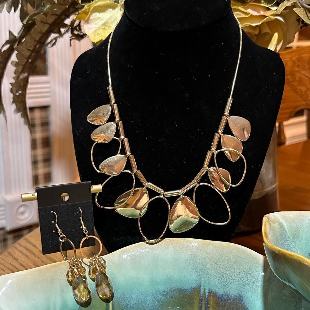 New Gold Tone Necklace + Gold & Crystal Earrings